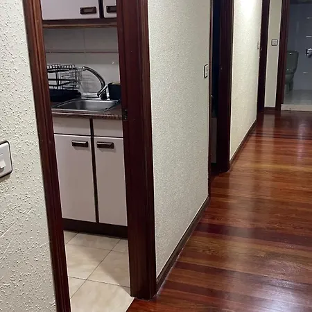 アパート Centro Y Mar En リャネス