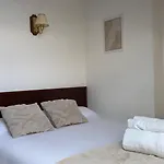 Centro Y Mar En Apartment Llanes