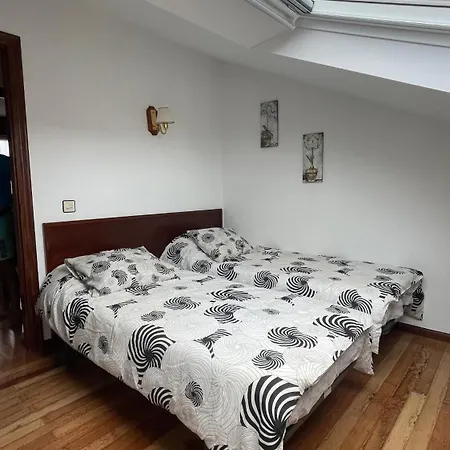 Centro Y Mar En *