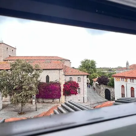 Centro Y Mar En *
